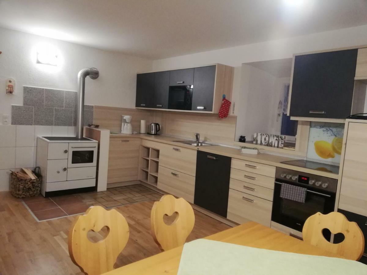 Ferienwohnung Andrea 바트 미테른도르프 외부 사진